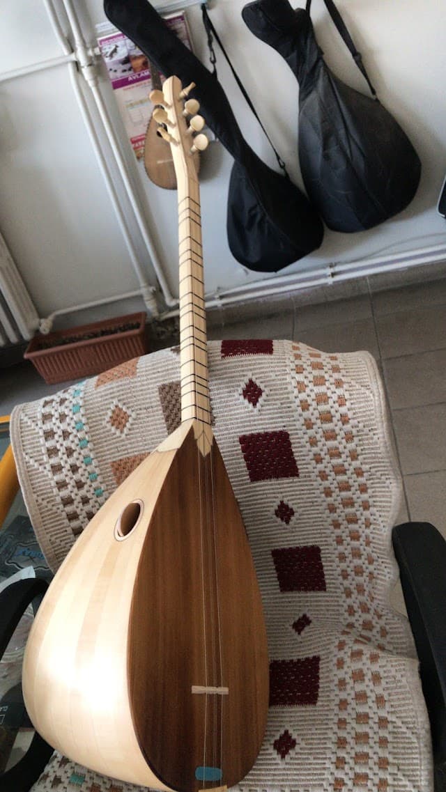 Yalçın Saz Evi