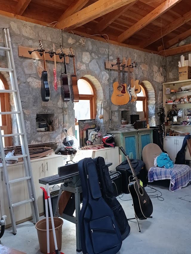 İsmail Dalgın Gitar Atölyesi