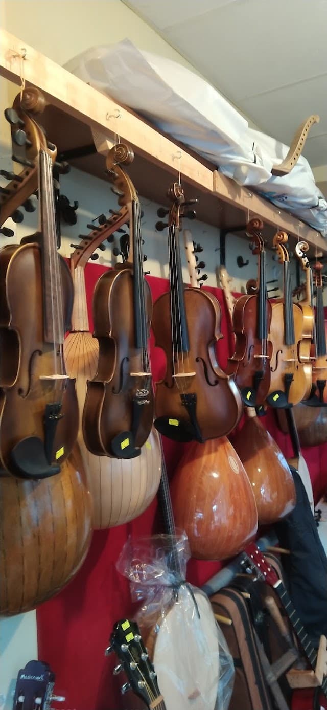 Cem Müzik Aletleri