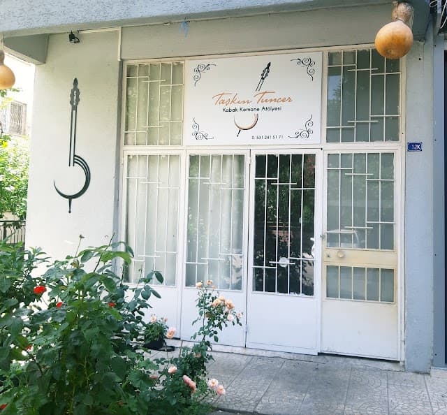 Taşkın Tuncer Kabak Kemane Atölyesi