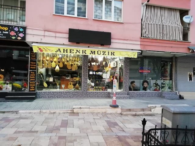 Ahenk Saz Evi