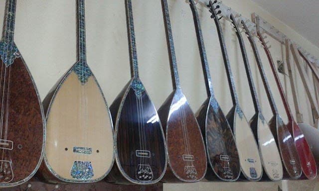 BURGU MÜZİK TOPTAN & PERAKENDE SAZ İMALAT