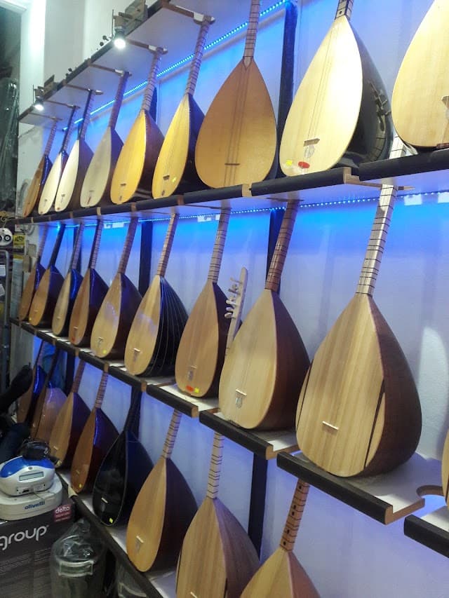 Erdal Yılmaz Saz Evi