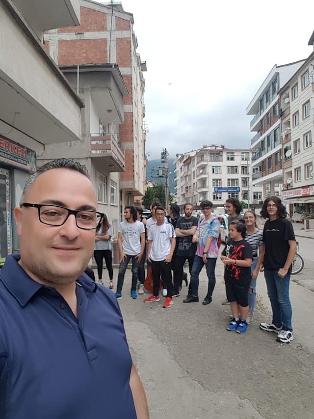 AKTÜRK MÜZİK MERKEZİ VE STÜDYO