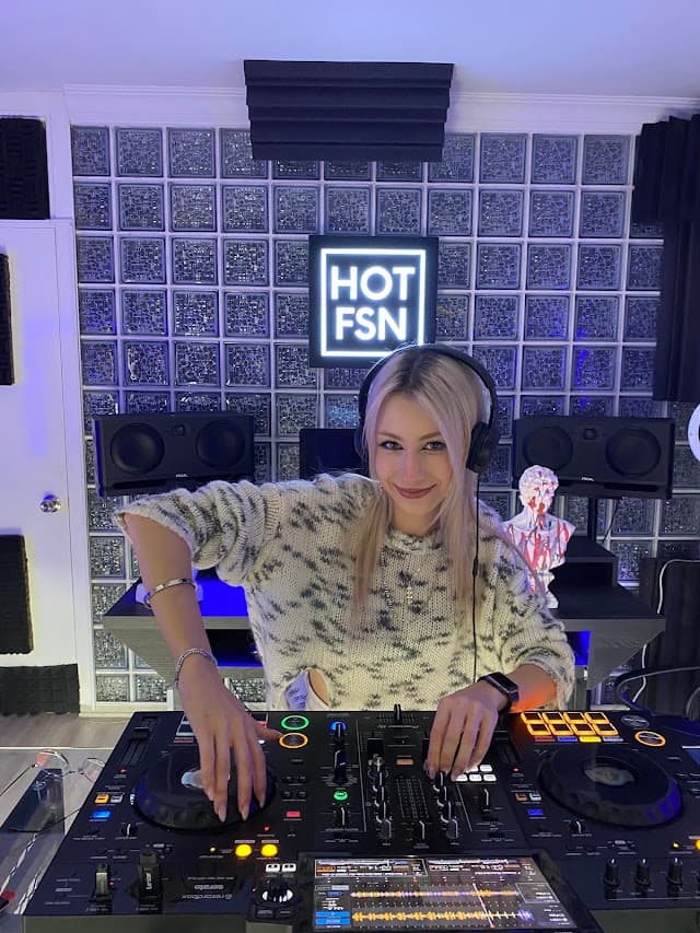 Hot FSN Records DJ Akademi