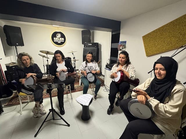 Selen Müzik Center (Bolu'da Müzik Aletleri Satışı,Prova Studio ve Müzik Kursları)
