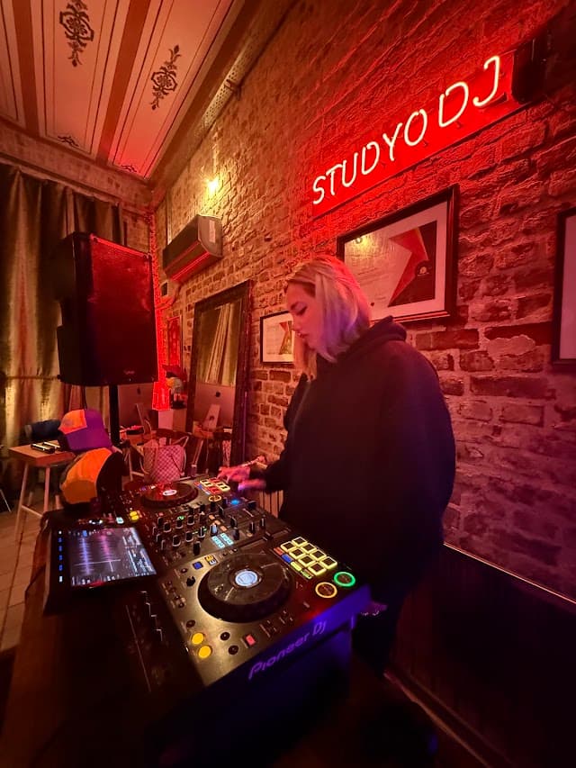 Studyo DJ Music Academy