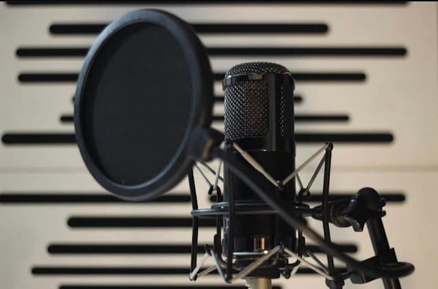 AGaripgazioğlu Studio Desibel
