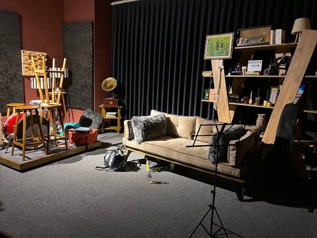 Akustik Salon