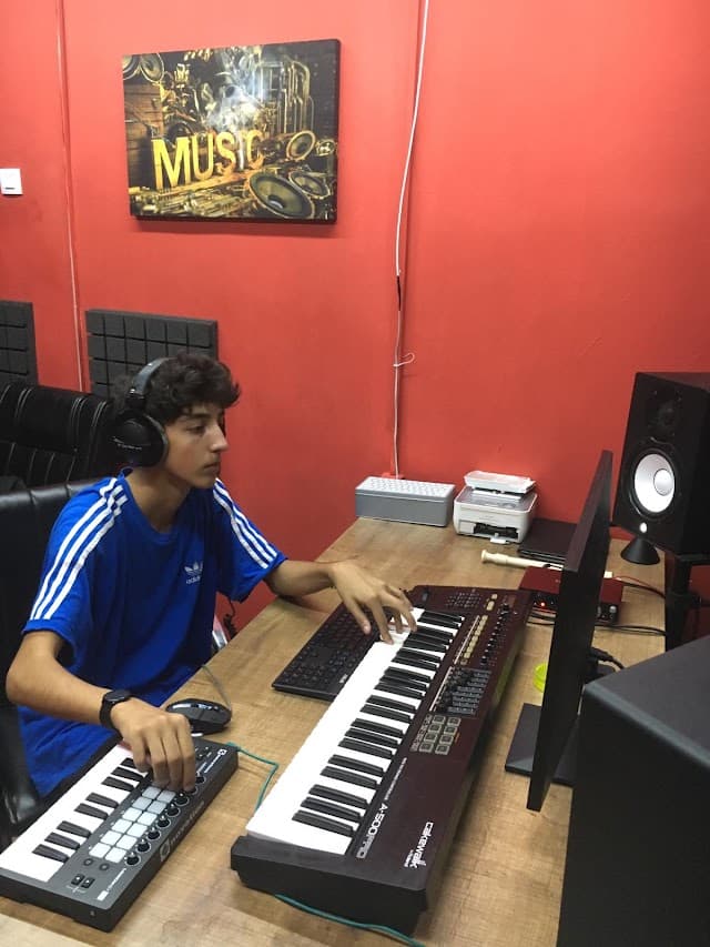 XGZ STUDİOS