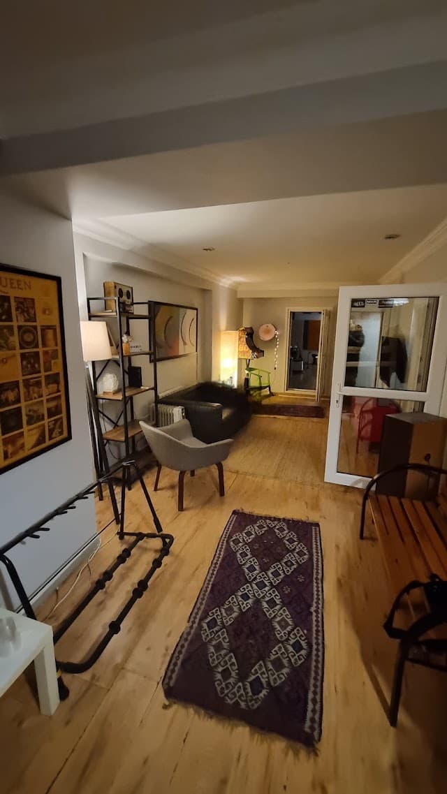 Stüdyo Kadıköy | Ses Kayıt Mix Mastering Stüdyosu | Dublaj | Seslendirme | Aranje | Aranjör