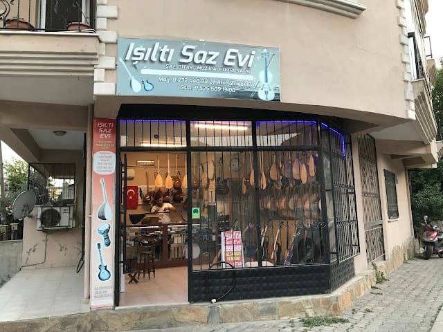 IŞILTI SAZ EVİ