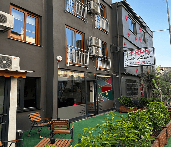 Peron Sanat Akademi
