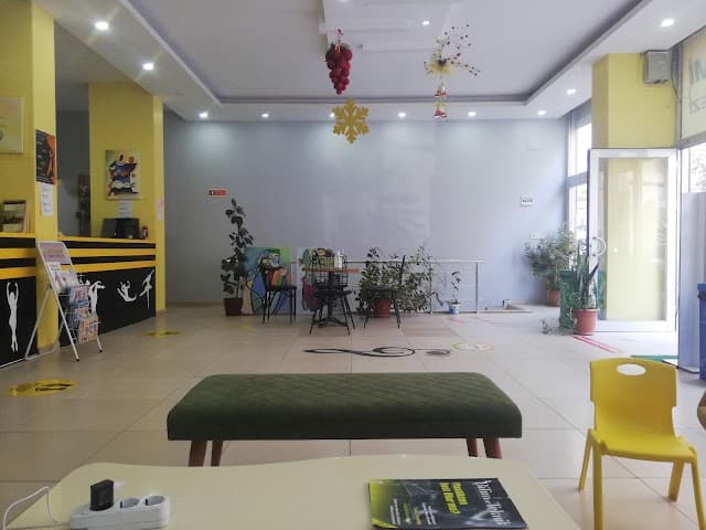 Akademi Sanat Merkezi