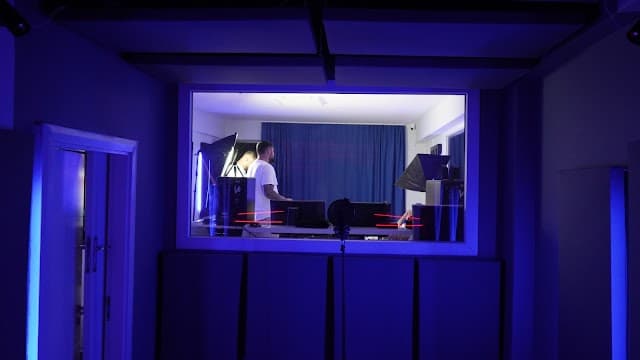 Bendo Music - İzmir Rap Stüdyosu, Klip Çekimi, Beat Yapımı, Mix ve Master