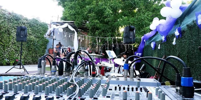 Genç Müzik Kayıt Stüdyosu ve Ses Sistemi Kiralama