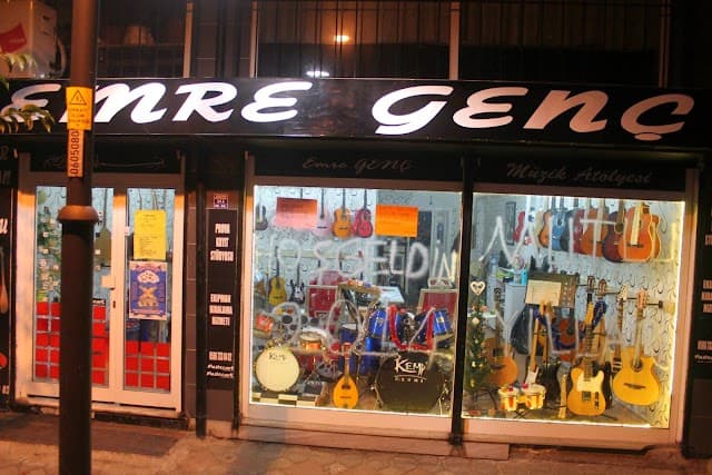 Emre Genç Müzik Atölyesi Kayıt Stüdyosu