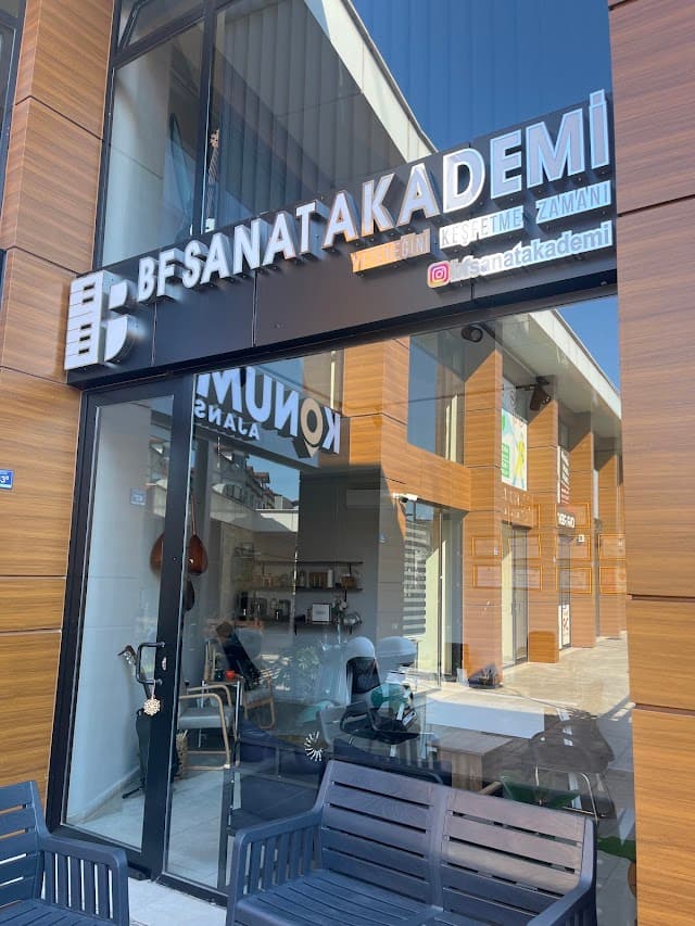 BF SANAT AKADEMİ