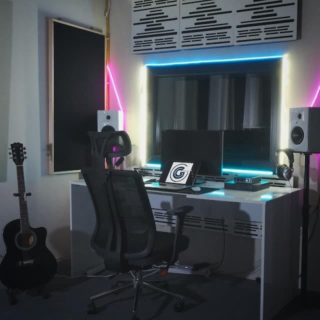 Studio Big Nash (Vokal Kayıt, Klip, Karaoke, Mix/Master, Prodüksiyon, Müzik Yapım/Yayın)
