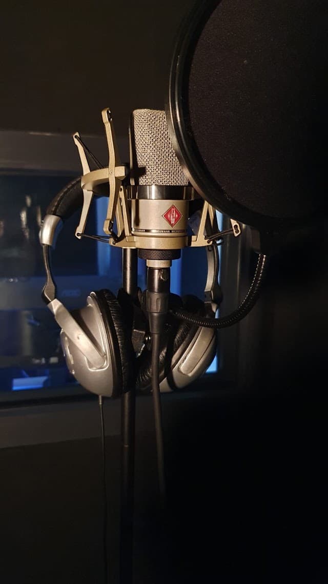 Studio Big Nash (Vokal Kayıt, Klip, Karaoke, Mix/Master, Prodüksiyon, Müzik Yapım/Yayın)