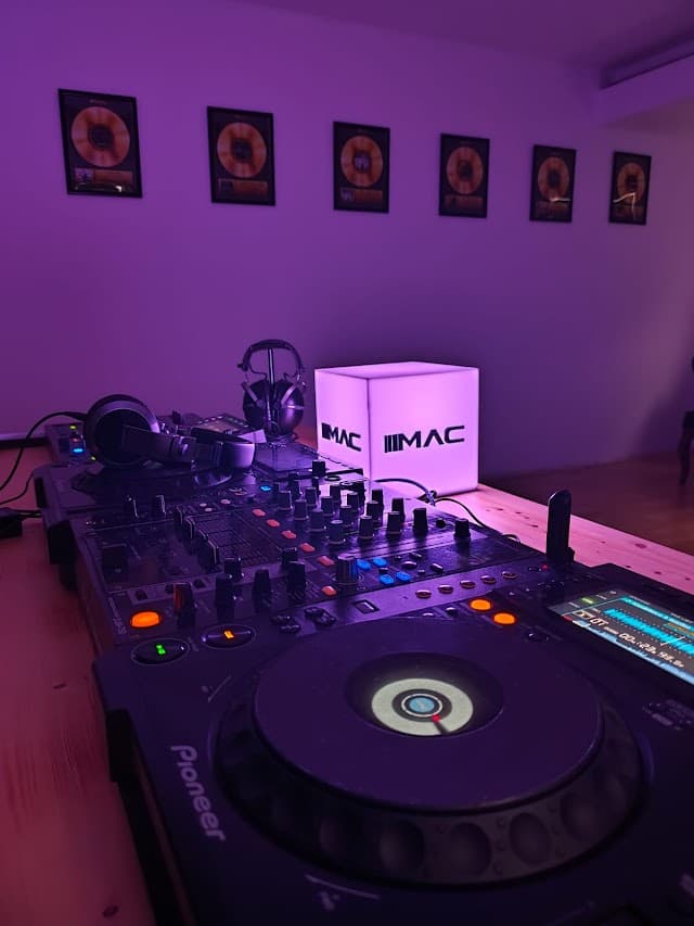 MAC Music Global - Stüdyo & DJ Academy / Müzik Yapım