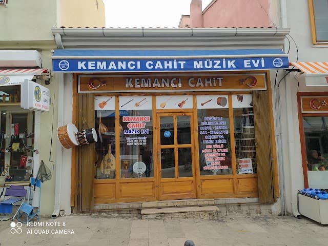 Kemancı Cahit Müzik Evi