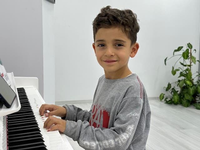 T.C. M.E.B. NOVA MÜZİK AKADEMİ