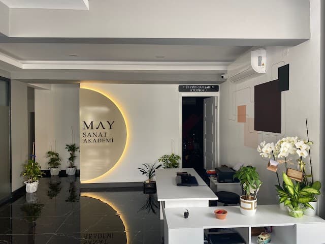 MAY Sanat Akademi