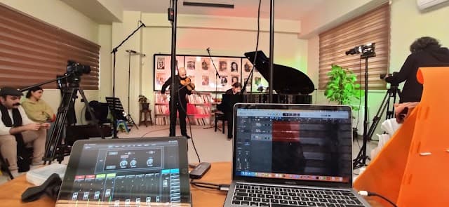 Sonic Studio