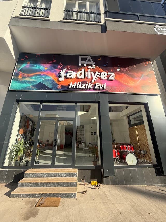 Fadiyez Müzik Evi