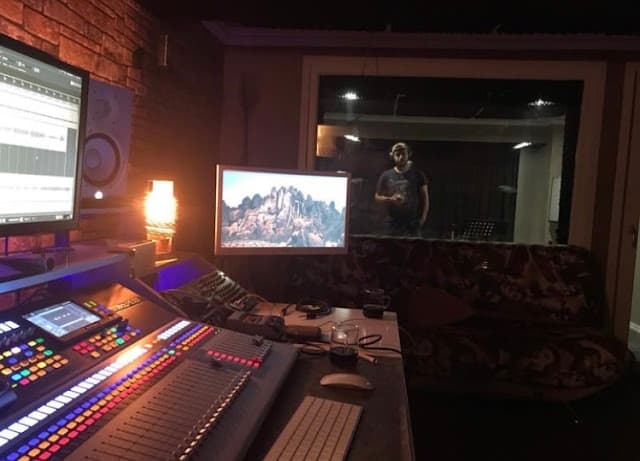 M-SOUND MÜZİK YAPIM VE SES KAYIT STÜDYOSU
