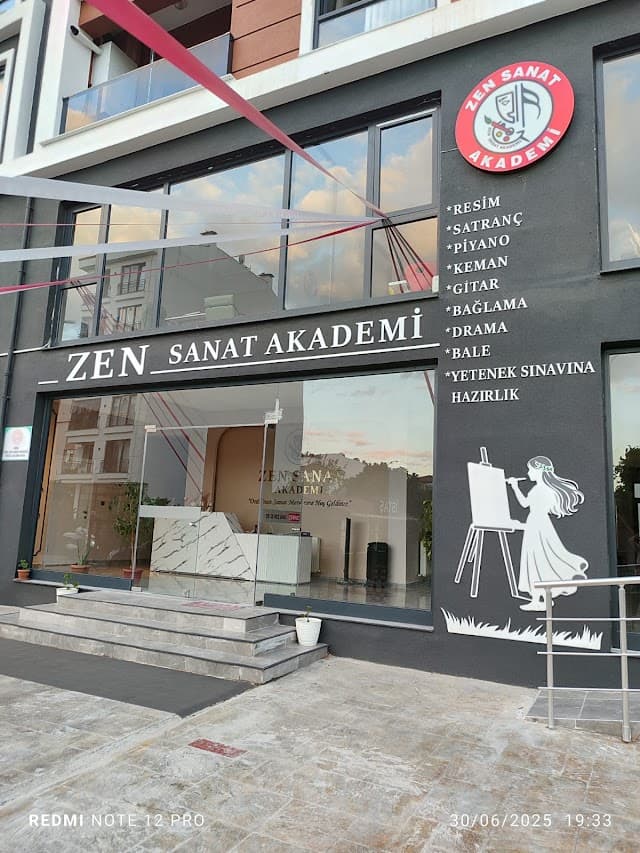 Zen Sanat Akademi