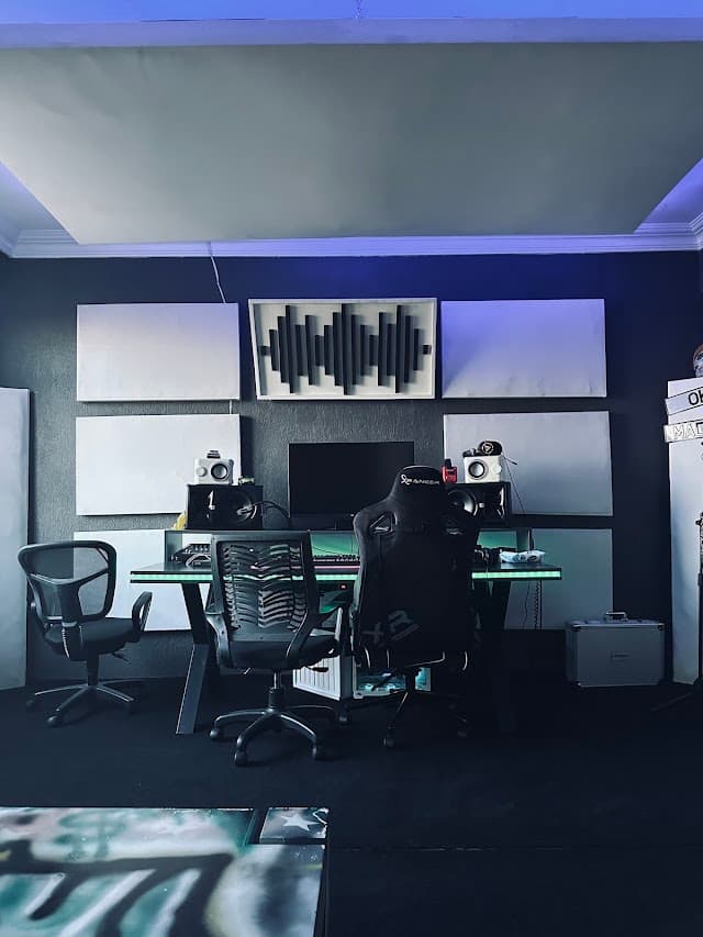 STUDIO 2.0