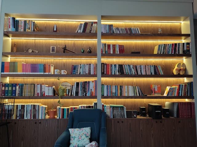 Ma Music Center/Zarok Ma