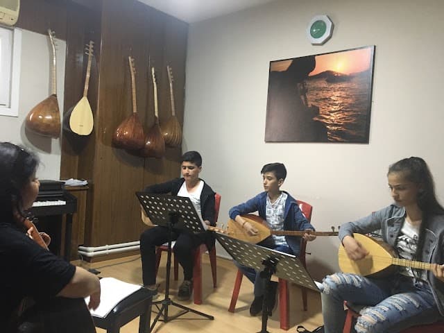 Dost Muzik Evi