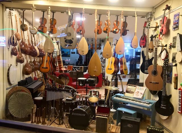 Dost Muzik Evi