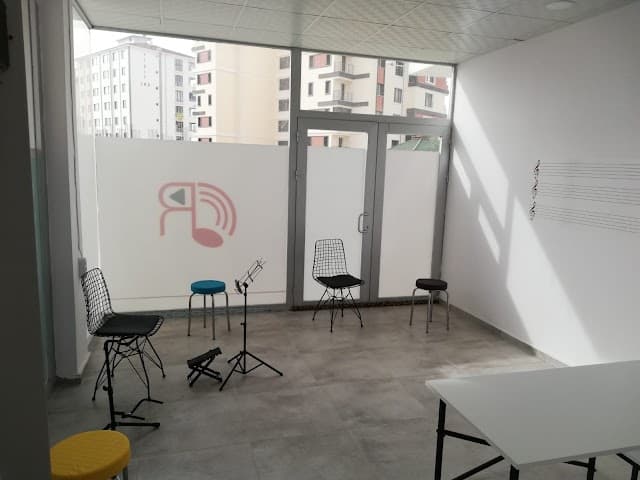 RESİTAL MÜZİK VE SANAT AKADEMİSİ