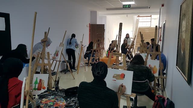YOZGAT NİDA TÜFEKÇİ GÜZEL SANATLAR LİSESİ
