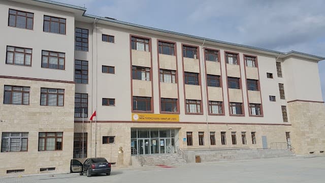 YOZGAT NİDA TÜFEKÇİ GÜZEL SANATLAR LİSESİ