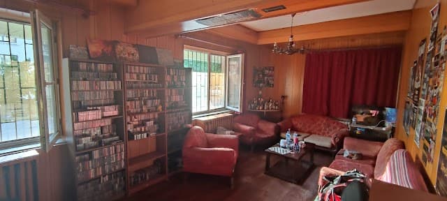 Studio Deep ( Stüdyo Deep )