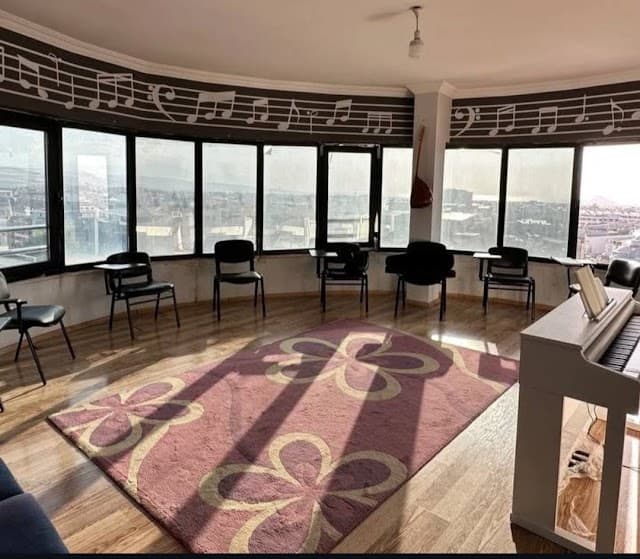 Violart Sanat & enstrüman atölyesi