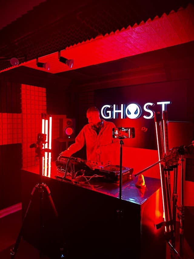 Ghost in Town (DJ & Music Production)