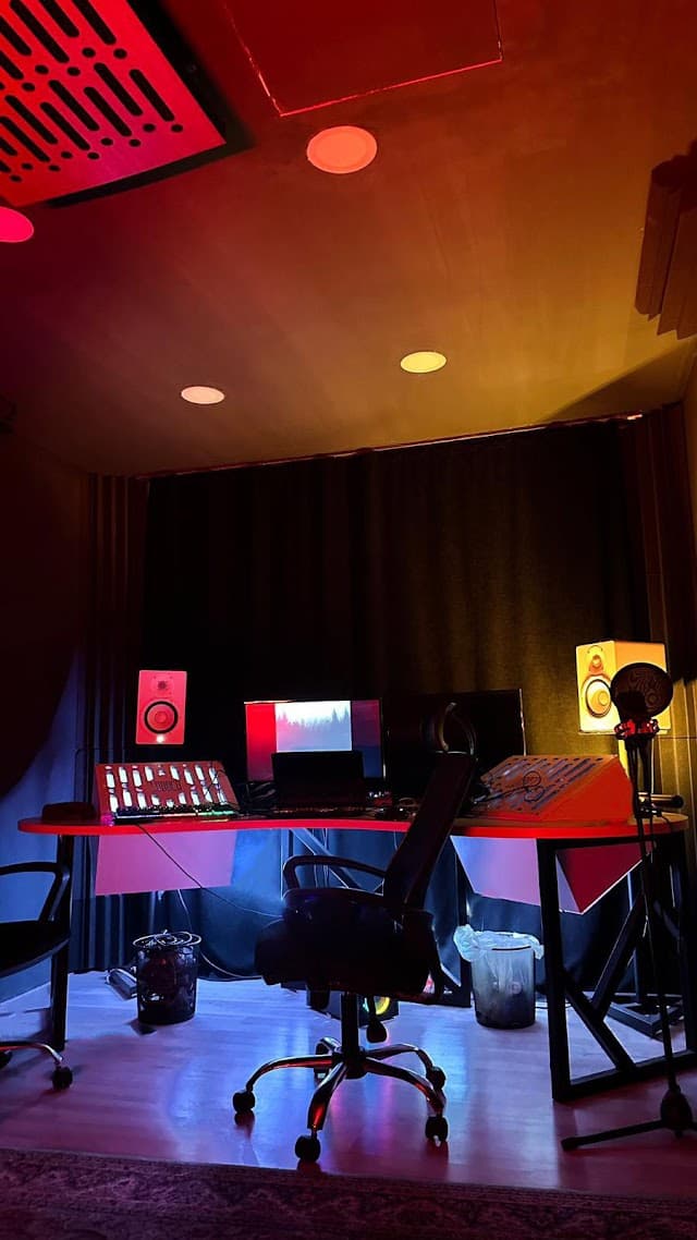 LEGACY MUSIC