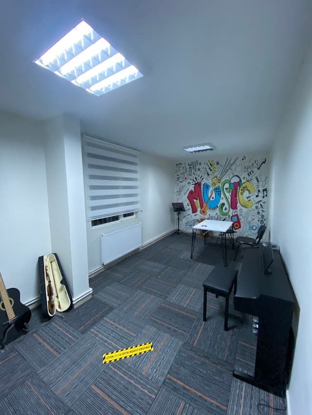 Yavuz Müzik Ve Resim Kursu